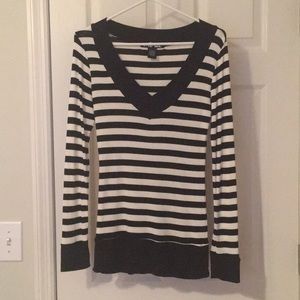 Black and white sweater